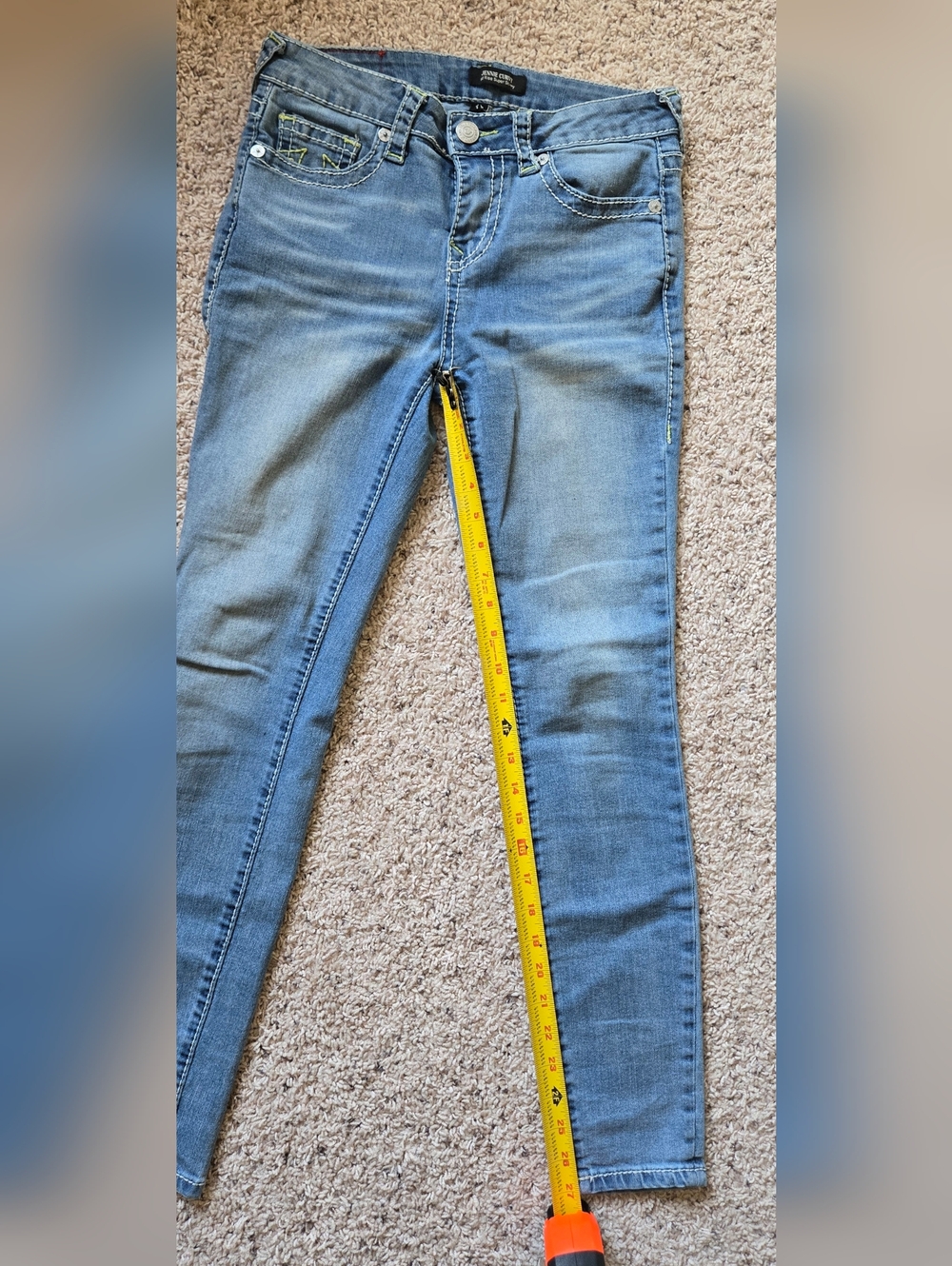 True Religion Jennie Curvy Low Rise Super Skinny Jeans Size 26 Neon Stitch Y2K - Picture 8 of 11